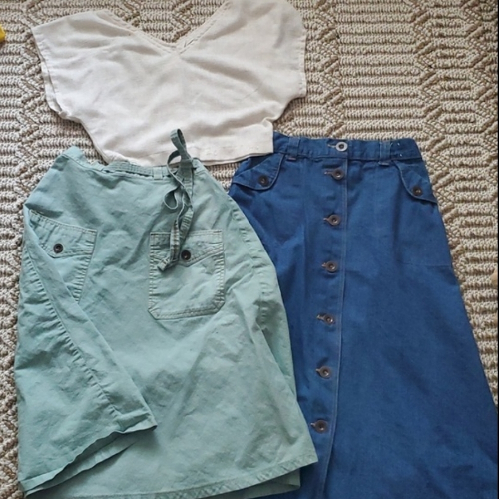 Vintage 1970's cottagecore bundle 1 crop top 2 long denim Skirts size 2
